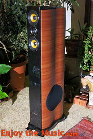 Coincident Speaker Technology Dynamite Floorstanding Speaker review by EnjoytheMusic.com